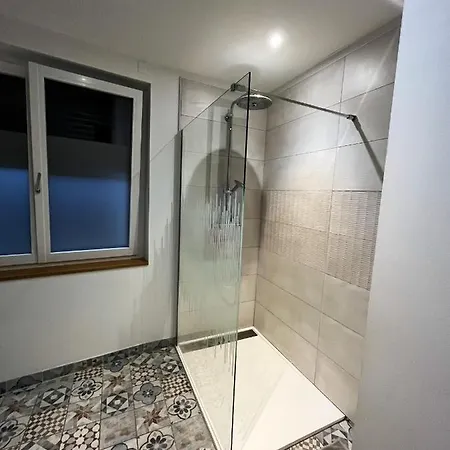 Semesterbostad Maison Charmante Avec A
