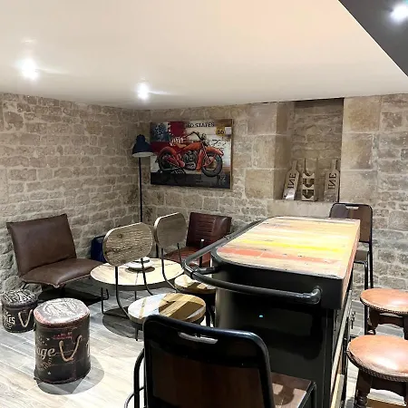 Maison Charmante Avec A Semesterbostad Niort