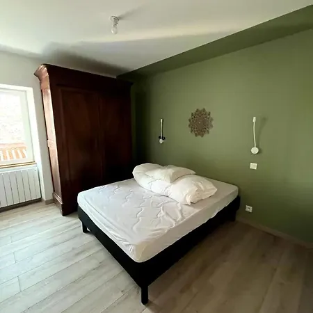 Semesterbostad Maison Charmante Avec A
